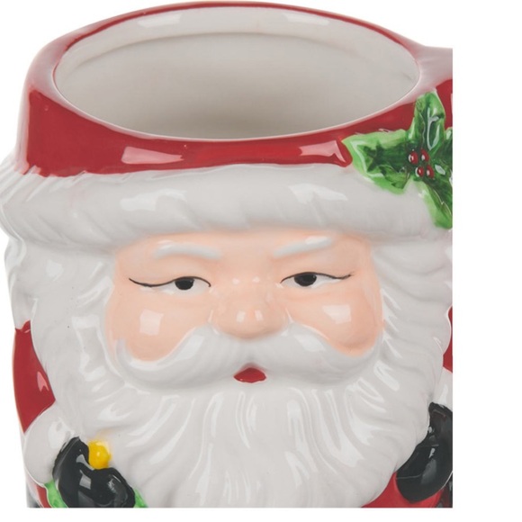 Santa 🎅 Holiday Style Mug ☕️ - Picture 4 of 5